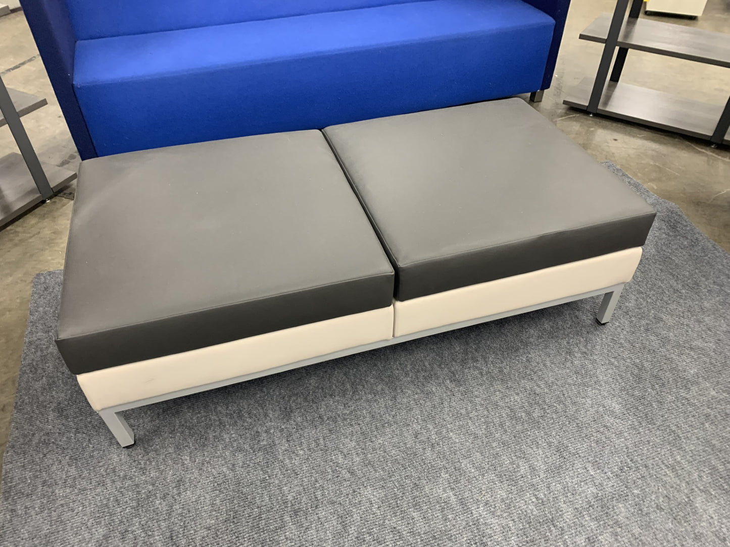 Pre-Owned Ottoman - Gray/White