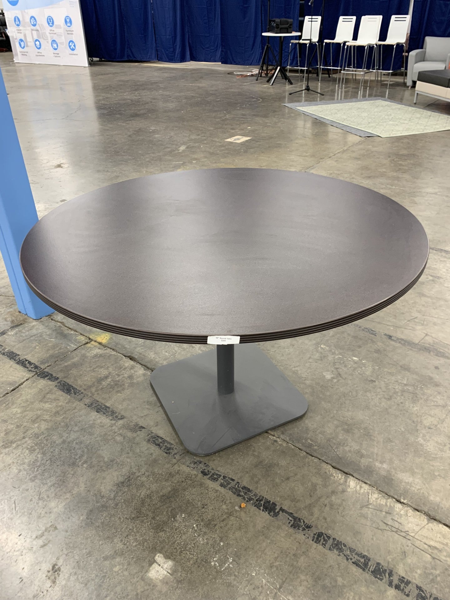 Pre Owned 48" Round Table