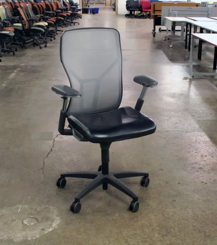 Pre-Owned Allsteel Acuity Chair